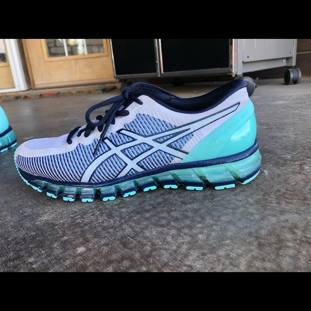 ASICS gel quantum 360 running shoes